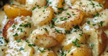 Kartoffeln in Knoblauchsoße: So einfach und so lecker!