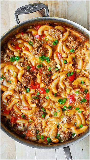 Blitzschnell & Cremig: Rahmnudeln mit Hackfleisch in 15 Minuten