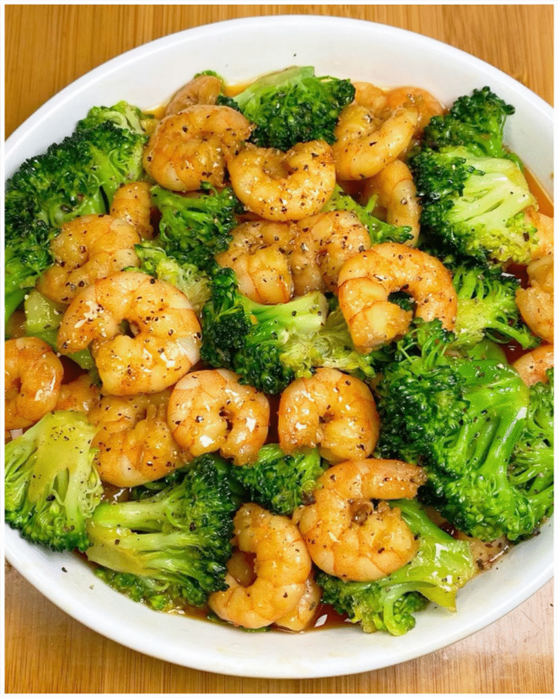 🥦🦐 Garnelen-Brokkoli-Pfanne – leicht, würzig & in 15 Minuten fertig!
