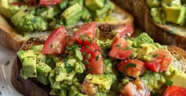🥑🍅 Avocadobrot mit Tomaten – Schnell, gesund & zum Verlieben lecker!