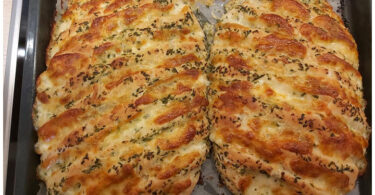 Knoblauch-Mozzarella-Brot – Ein unwiderstehlicher Genuss